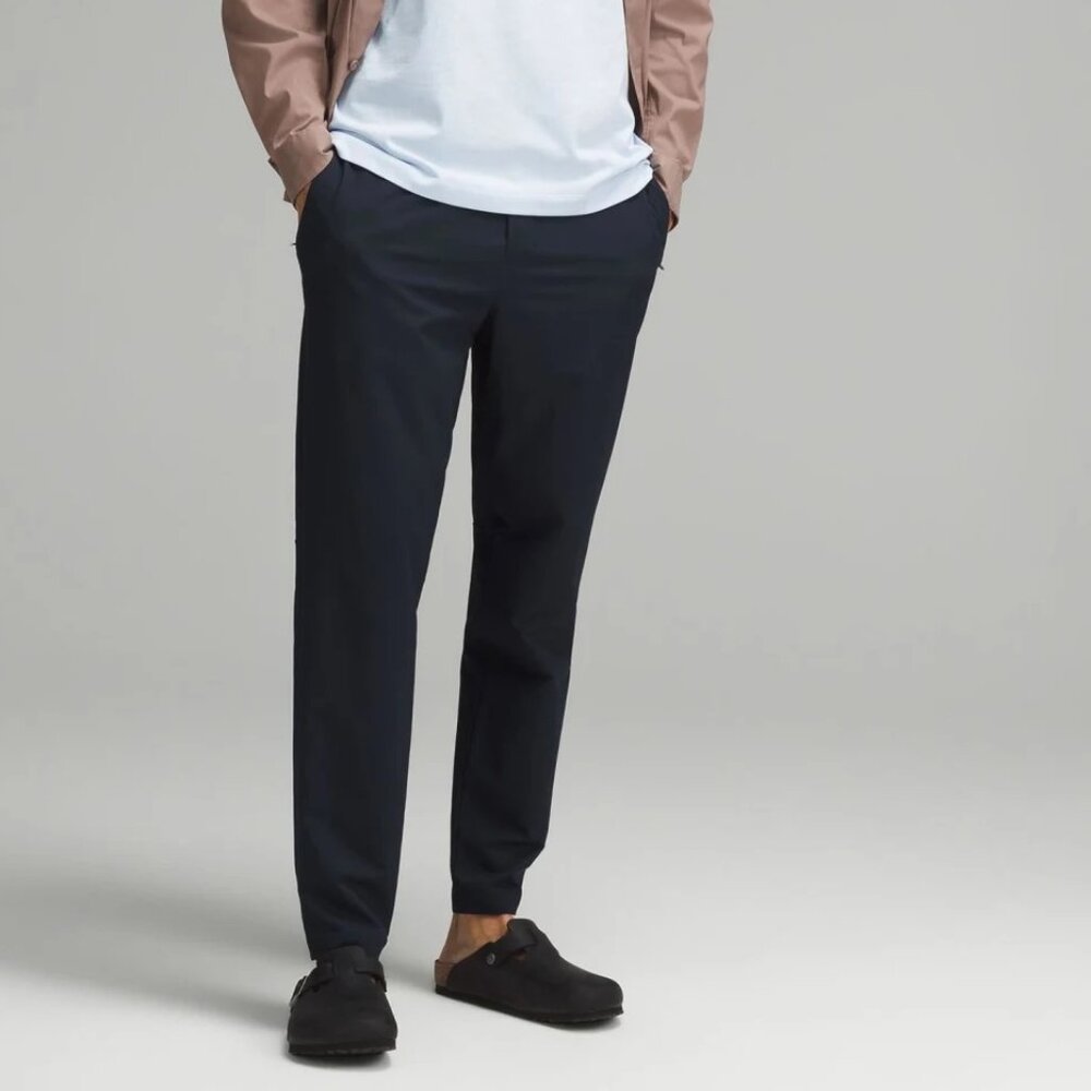 Lululemon Athletica New venture trouser men’s M navy
